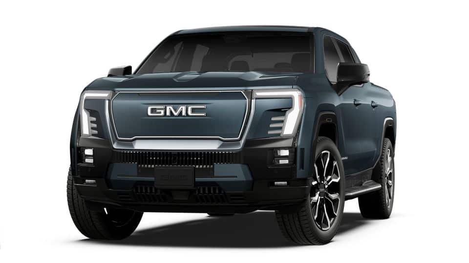 2025 GMC Sierra EV Denali's photo