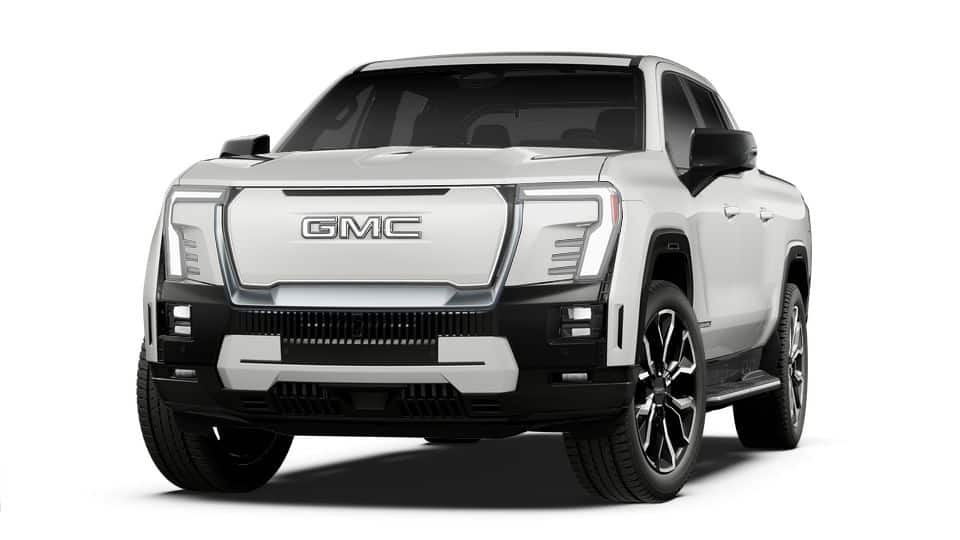 2025 GMC Sierra EV Denali's photo