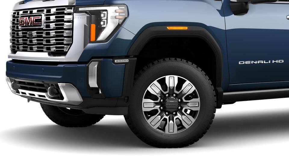2026 GMC Sierra 3500HD Denali - Photo 7